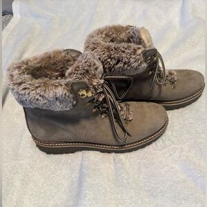 Avellini Women's Gray Fur-Lined Boots